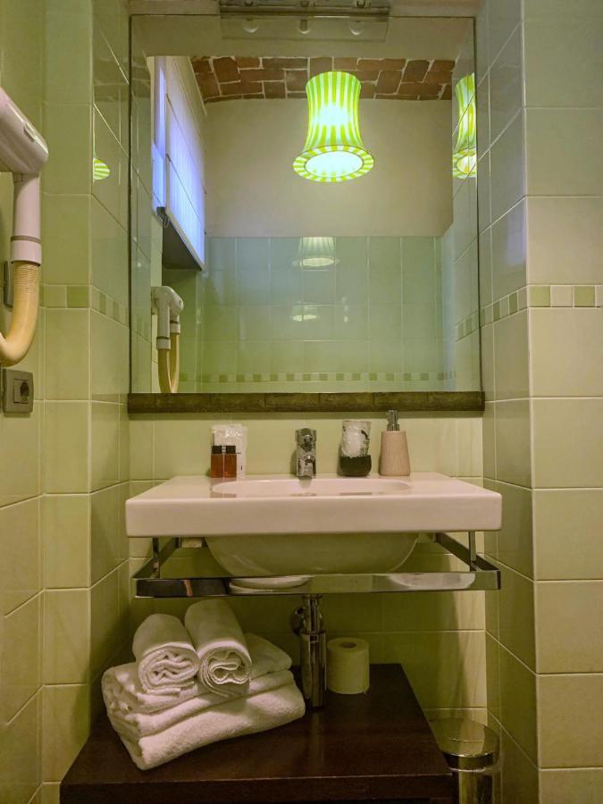 Cortiletto D'Alba Camere Con Ristorante Екстер'єр фото